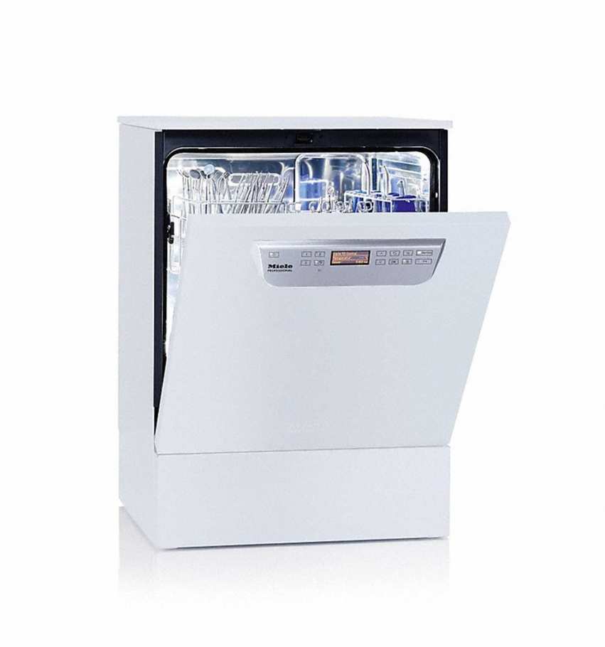 White liquid version 2 pump dosing washer-disinfector - Miele (PG 8581 AW WW LD) for Delynov's online store.