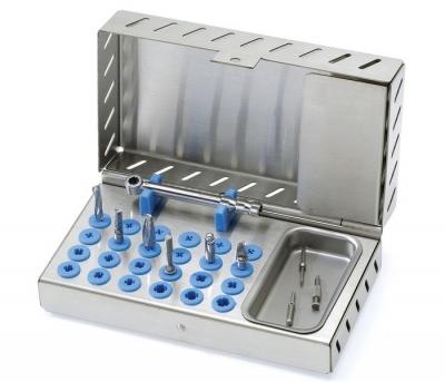 The product title Kits d'implantologie - N°2 PN500631 (Fabriqué en France) - Nichrominox (PN500631) - Delynov can be translated into English as Implantology kits - No. 2 PN500631 (Made in France) - Nichrominox (PN500631) - Delynov.