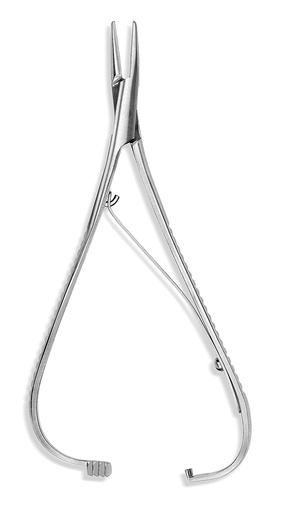 [678-330] Pince Mathieu Hu-Friedy translates to Mathieu Needle Holder Hu-Friedy in US English.